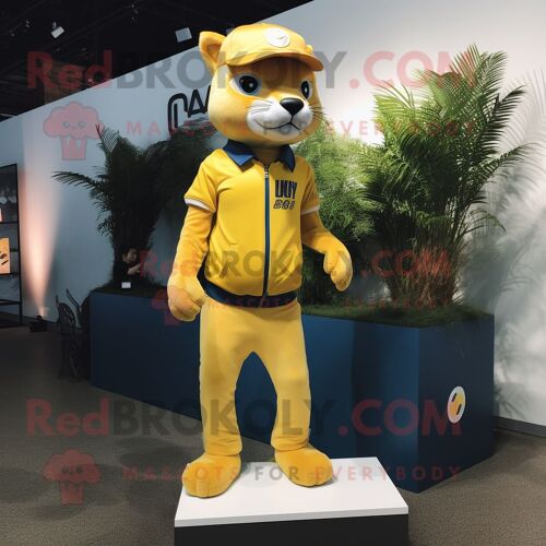 Personnage De Costume De Mascotte Redbrokoly Puma Jaune Citron Habillé D'un Jean Bootcut Et De Casquettes