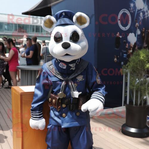 Personnage De Costume De Mascotte Redbrokoly De Commando De La Marine Habillé D'une Couverture Et De Broches