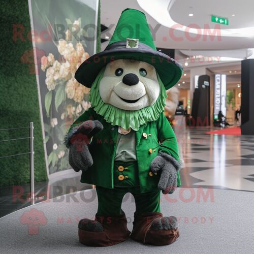 Personnage De Costume De Mascotte Redbrokoly De Chapeau De Lutin Vert Forêt Vêtu D'une Couverture Et De Broches