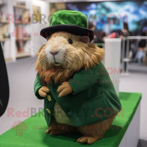 Personnage De Costume De Mascotte Redbrokoly De Cochon D'inde Vert Forêt Habillé D'un Chemisier Et De Casquettes