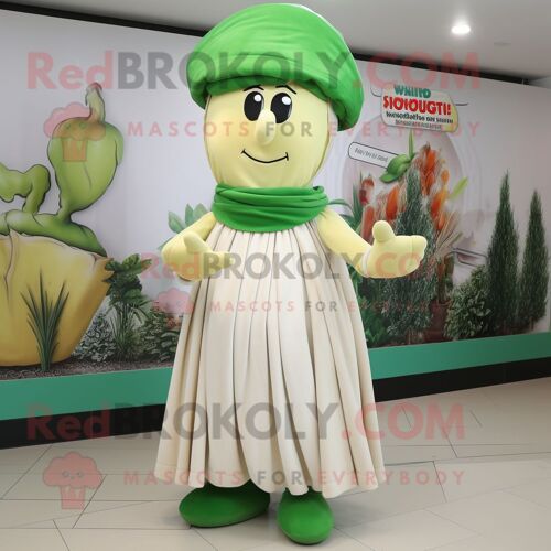 Personnage De Costume De Mascotte Redbrokoly D'épinards À La Crème Habillé D'une Robe Longue Et De Bonnets