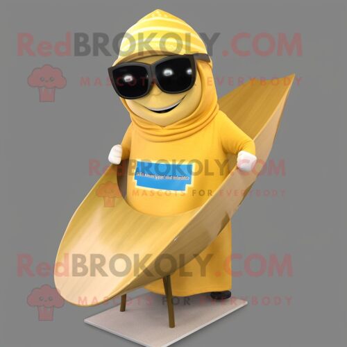 Personnage De Costume De Mascotte Redbrokoly De Planche De Surf Doré Habillé D'une Couverture Et De Lunettes De Lecture