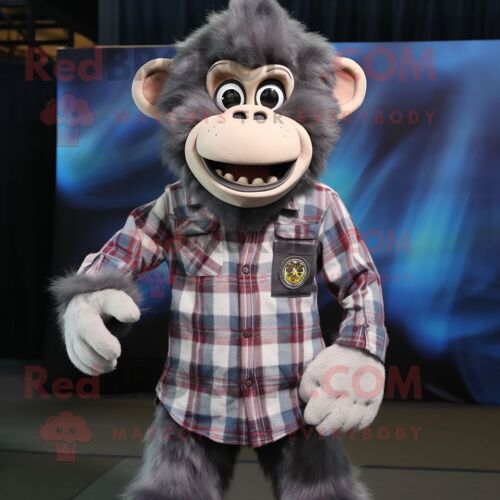 Mascotte Redbrokoly De Personnage De Singe Gris Habillé D'une Chemise En Flanelle Et De Pochettes