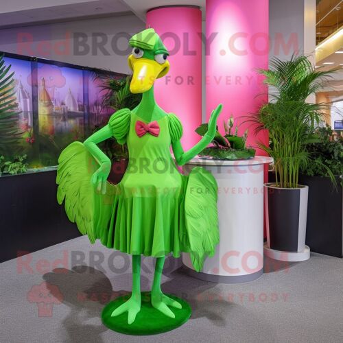 Personnage De Costume De Mascotte Redbrokoly De Flamant Vert Citron Vêtu D'une Jupe Portefeuille Et D'épingles À Cravate