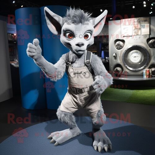 Mascotte Redbrokoly De Personnage Chupacabra Gris Habillé D'un Jean Et De Gants