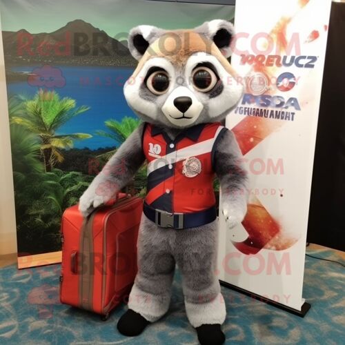 Mascotte Redbrokoly De Personnage En Costume De Panda Roux Gris Habillé D'un Rash Guard Et De Mallettes