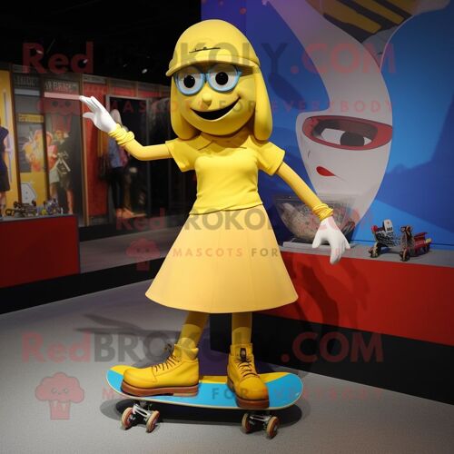 Personnage De Costume De Mascotte Redbrokoly De Skateboard Jaune Habillé D'une Mini Jupe Et De Pinces À Chaussures