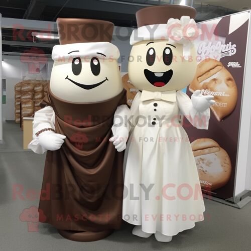 Personnage De Costume De Mascotte Redbrokoly De Barres De Chocolat Crème Habillé D'une Robe De Mariée Et De Ceintures De Smoking