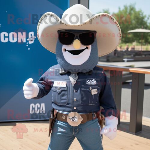 Personnage De Costume De Mascotte Redbrokoly Cowboy Bleu Marine Habillé D'un T-Shirt Et De Lunettes De Soleil
