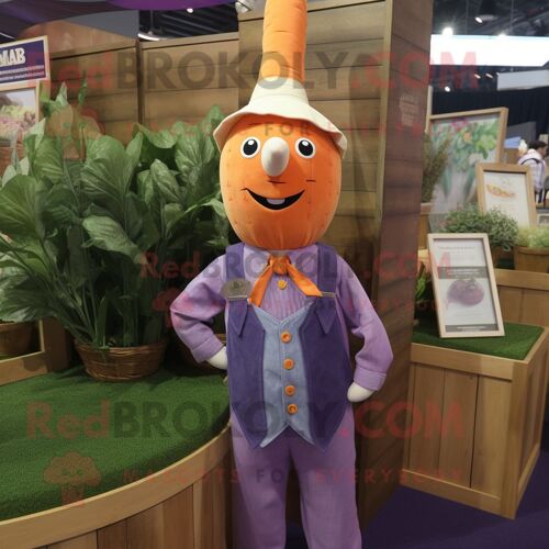 Personnage De Costume De Mascotte Redbrokoly Carotte Lavande Habillé D'une Chemise Chambray Et D'épinglettes