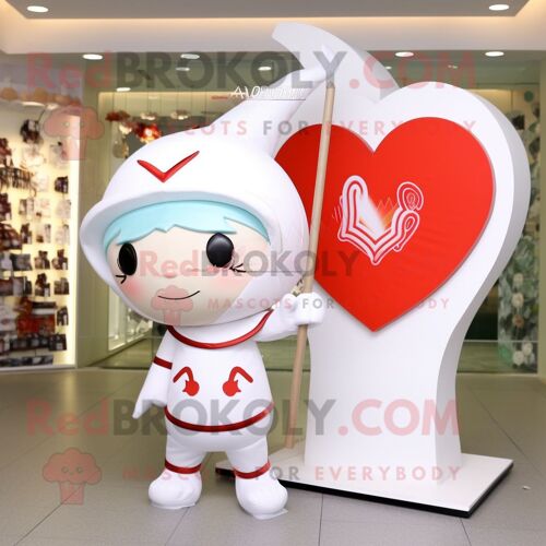 Personnage De Costume De Mascotte Redbrokoly White Arrow Of Love Habillé D'un Manteau Et D'épingles À Cheveux