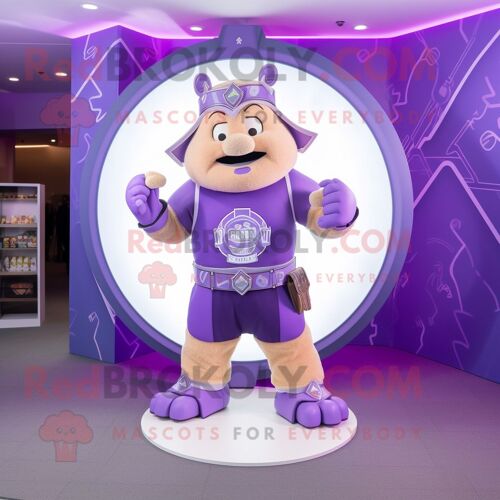 Personnage De Costume De Mascotte Redbrokoly De Bouclier Celtique Violet Habillé D'un Jogging Et De Noeuds Papillon