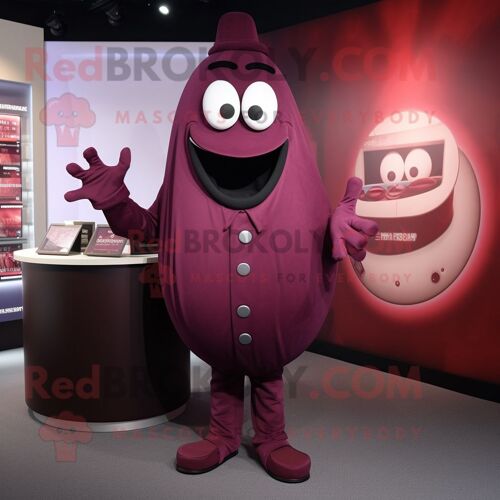 Personnage De Costume De Mascotte Redbrokoly De Prune Marron Habillé D'une Veste De Costume Et De Ceintures De Smoking