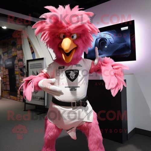 Personnage De Costume De Mascotte Redbrokoly Coqs Roses Habillé D'un T-Shirt Et De Ceintures