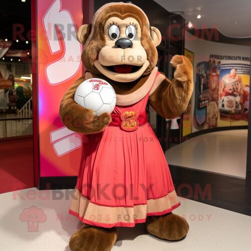 Mascotte Redbrokoly De Personnage De Singe Marron Habillé D'une Robe De Bal Et D'écharpes