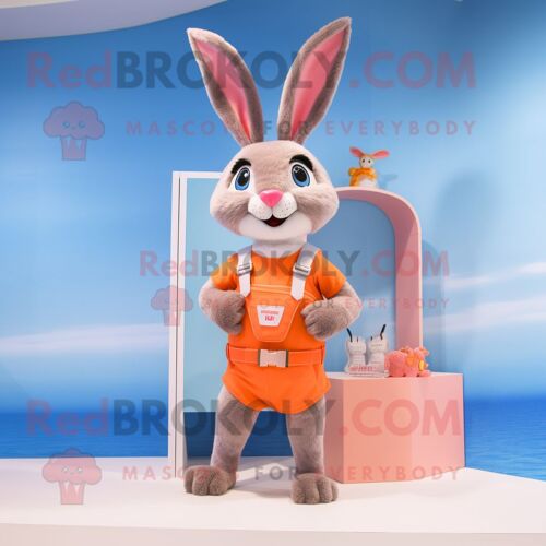 Personnage De Costume De Mascotte Redbrokoly De Lapin Sauvage De Pêche Vêtu D'un Maillot De Bain Et De Ceintures