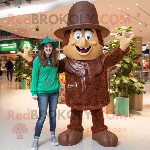 Personnage De Costume De Mascotte Redbrokoly De Chapeau De Lutin Marron Habillé D'un Jean Mom Et De Montres Numériques