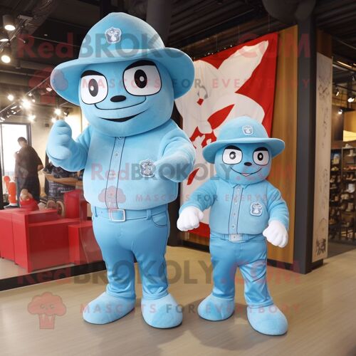 Costume De Mascotte Redbrokoly De L'alliance Bleu Ciel Habillé D'un Jean Et D'un Bonnet De Maman