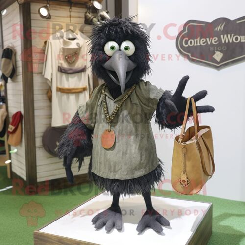 Personnage De Costume De Mascotte Redbrokoly Olive Crow Habillé Avec Un T-Shirt Henley Et Des Sacs À Main