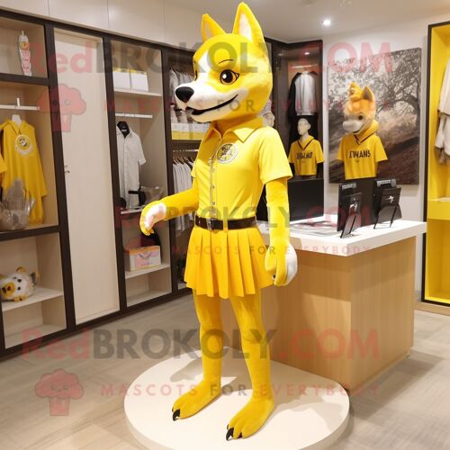 Personnage De Costume De Mascotte Redbrokoly De Loup Jaune Habillé D'une Mini Jupe Et D'épinglettes