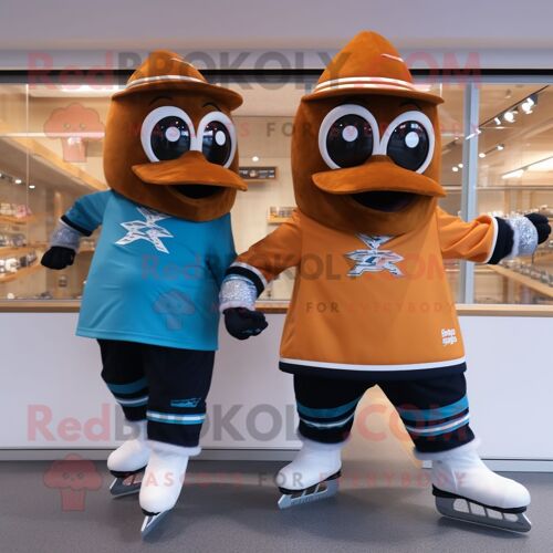 Personnage De Costume De Mascotte Redbrokoly De Patins À Glace De Rouille Habillé D'un Maillot De Bain Et De Chapeaux