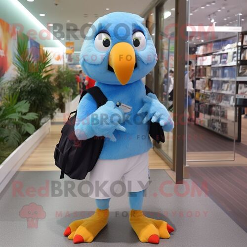 Personnage De Costume De Mascotte Redbrokoly De Perroquet Bleu Ciel Habillé Avec Un Pantalon De Costume Et Des Sacs À Dos