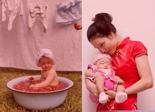 Assurer Un Bain Sûr Pour Soutenir Le Bébé D'un Nouveau-Né