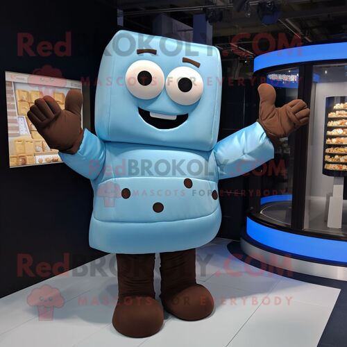 Personnage De Costume De Mascotte Redbrokoly De Barre De Chocolat Bleu Ciel Habillé D'un Body Et De Gants