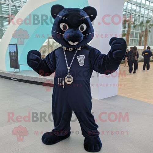 Personnage De Costume De Mascotte Redbrokoly De Panthère Marine Habillé D'une Combinaison Et De Broches