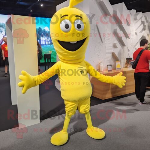 Personnage De Costume De Mascotte Redbrokoly De Crevette Jaune Scampi Habillé D'un Jogging Et De Boutons De Manchette