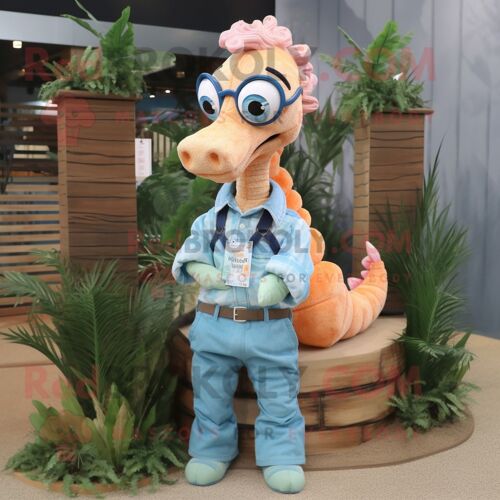 Personnage De Costume De Mascotte Redbrokoly Peach Sea Horse Habillé D'une Chemise Chambray Et De Lunettes