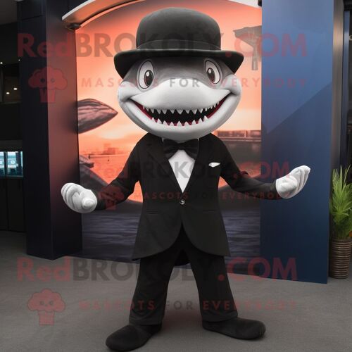 Personnage De Costume De Mascotte Redbrokoly De Requin Noir Habillé D'un Smoking Et De Bonnets