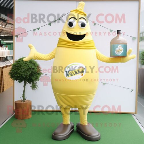 Personnage De Costume De Mascotte Redbrokoly Bouteille D'olive De Moutarde Habillé Avec Un T-Shirt À Col En V Et Des Ceintures
