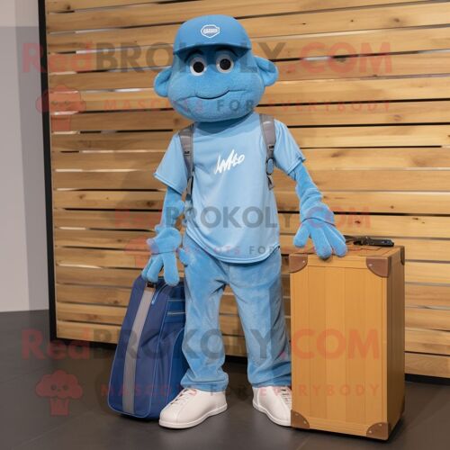 Personnage De Costume De Mascotte Redbrokoly De Skateboard Bleu Ciel Habillé D'un Pantalon Cargo Et De Sacs Fourre-Tout