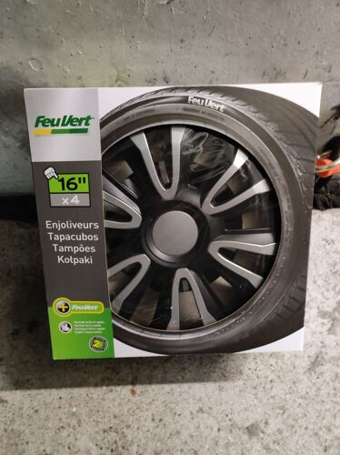 4 Enjoliveurs 16 Pouces Feu Vert