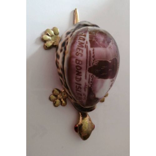 Collection Tortue Coquillage Gravé James Bond Island