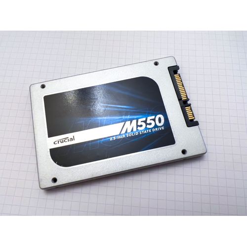 CRUCIAL M550 128Go SSD