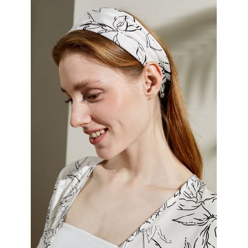 Lilysilk Foulard Carré En Soie Motif Floral Elégant Imprimé Floral 100% Soie Naturelle Sans Produits Chimiques Nocifs 60 X 60cm
