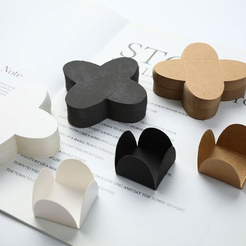 Nouveau Papier Kraft Espaceur De Chocolat Plateau ¿¿ Bonbons, Papier Dessert Base De Chocolat Emballage De Cuisson Pour Chocolat 3 Couleurs 50 Pi¿¿Ces