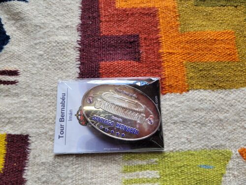 Aimant Médaille Du Real Madrid. Tour Bernabéu, Iman. Estadio Santiago Bernabéu.