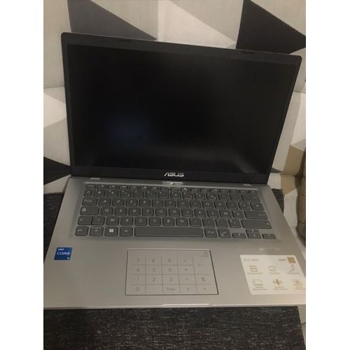 Asus Vivobook R415EA-EK995W - 14" Intel Core i5-1135G7 - 2.4 Ghz - Ram 8 Go - SSD 256 Go