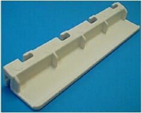 Poignee de panier blanche pour Congelateur Faure, Congelateur Electrolux, Congelateur Arthur martin, Congelateur Far, Congelateur Curtiss, Congelateur