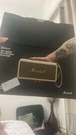 Marshall Middleton (NOUVEAU UTILISÉ 1 fois 30 minutes seulement)