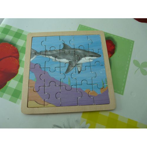 Puzzle En Bois 20 Pièces Motif Requin