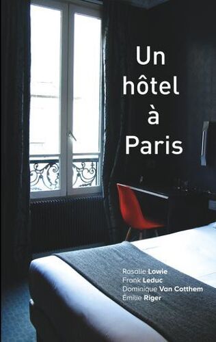 Un Hôtel À Paris