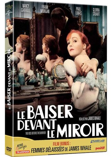 Le Baiser Devant Le Miroir
