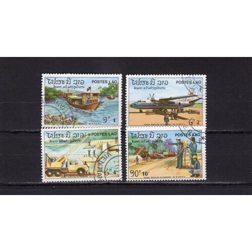 Timbres-Poste Du Laos (9ème Anniversaire De La République Démocratique Populaire Du Laos)