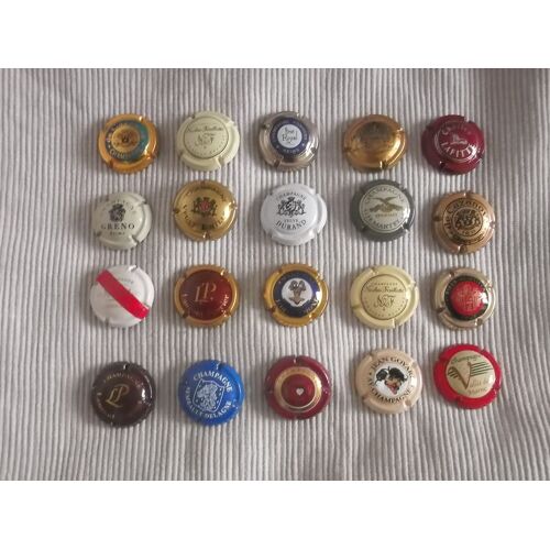 Lot De 20 Capsules De Champagne, Mousseux, Cidre N° 25