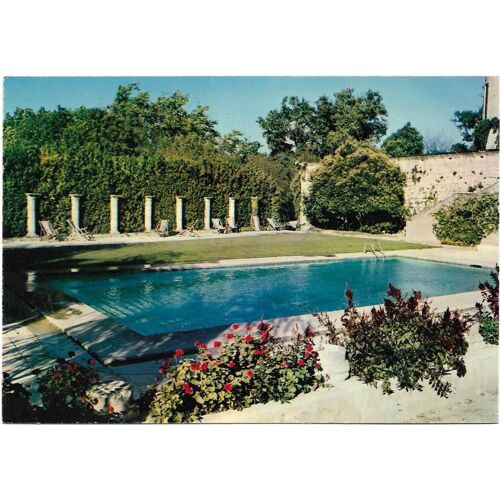 Carte Postale La Roque D Antheron Centre Medical Et Dietetique Chateau De Florans La Piscine Et Le Parc