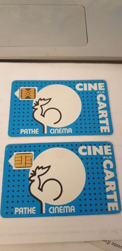 Lot De 2 Ciné Cartes Le Coq Pathe Avec Fond Avec Points Noirs 2 Puces Différentes !